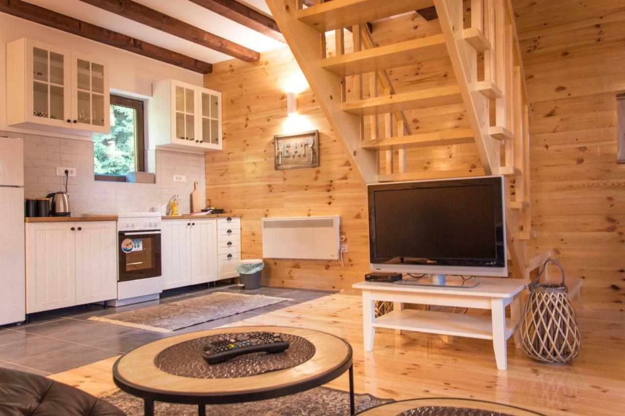 Wood Inn Žabljak エクステリア 写真