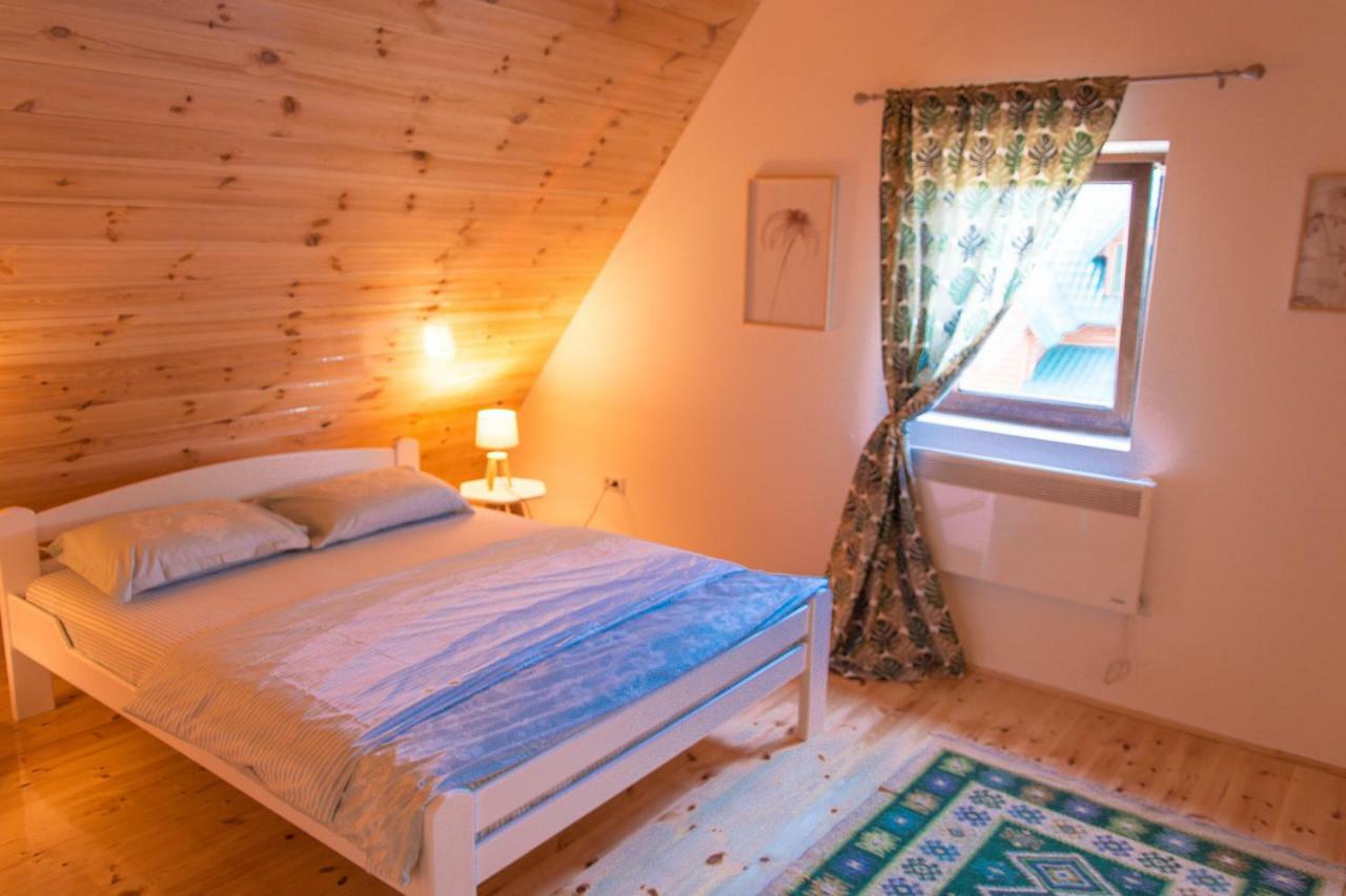 Wood Inn Žabljak エクステリア 写真
