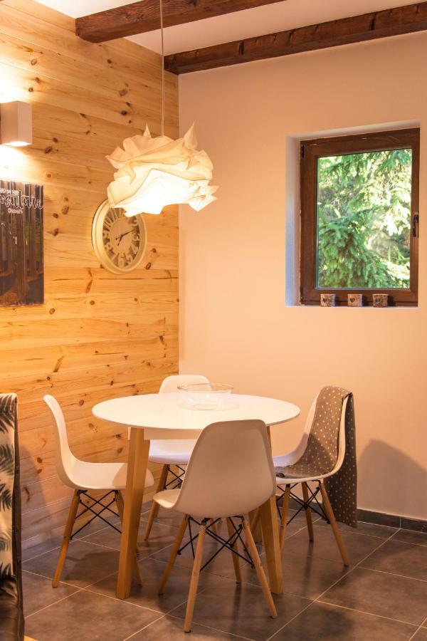 Wood Inn Žabljak エクステリア 写真